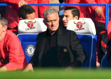 Chelsea supera R$ 1 bilhão em gastos com técnicos demitidos; Mourinho está entre os mais caros