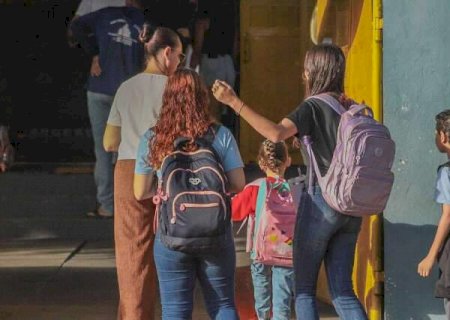 Ensino integral avan&ccedil;a, mas jornada ampliada ainda se concentra no fundamental