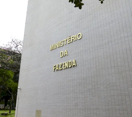 Governo Central tem superávit de R$ 10,8 bilhões em julho