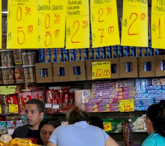 Governo prevê crédito a empresas afetadas por fim da 6x1, diz Durigan