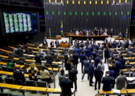 Câmara aprova em 1º turno maior reforma tributária desde a ditadura militar