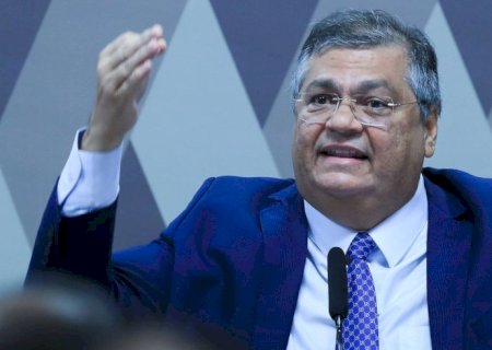 Dino rebate críticas da oposição sobre atuação no 8 de janeiro