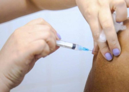 Com baixa adesão, Ministério da Saúde sugere estudo para aplicação de vacinas nas escolas