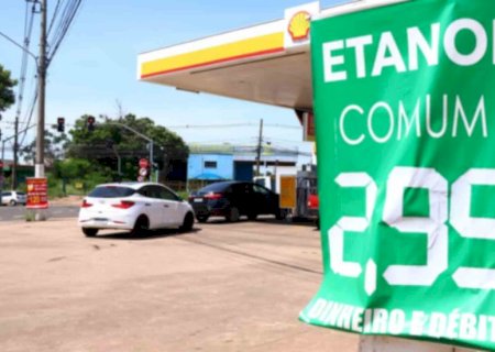 Etanol a R$ 2,99 faz campo-grandenses formarem filas em postos de combustível