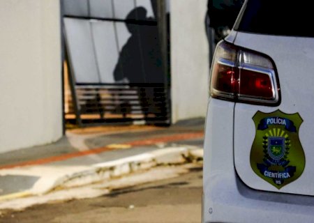 Vizinho viu servidora pedindo socorro antes de ser esfaqueada pelo companheiro em Campo Grande