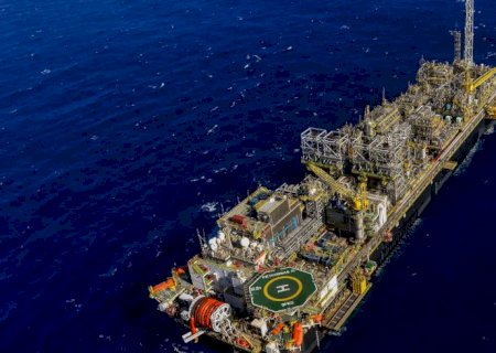 Produção de óleo no pré-sal cai 3,4% no último trimestre de 2024