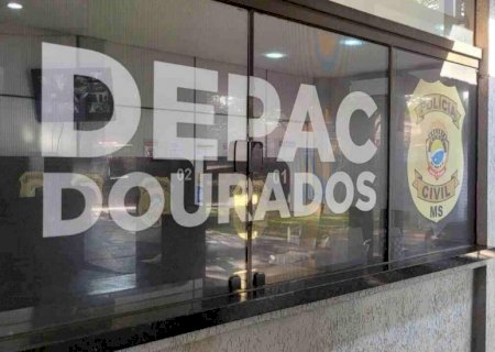 Vai ficar famoso! Ladrão é preso com mochilas lotadas de produtos de Loja e por adulteração de placa de veículo