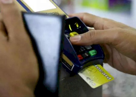 Serasa, Correios e Febraban fazem mutirão para atender endividados