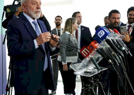 Lula: presidente do BC não pode dar cavalo de pau em mar revolto