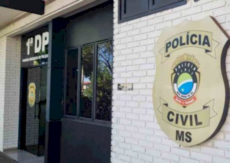 Homem é espancado a pauladas e esfaqueado na cabeça e um acaba preso em MS