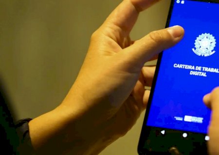 Brasil criou 137,3 mil postos formais de trabalho em janeiro