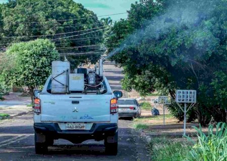 Fumacê percorre oito bairros de Campo Grande até às 22h desta quinta-feira