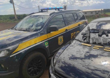 Casal é preso em Ponta Porã levando fuzis em fundo falso de carro para o RJ
