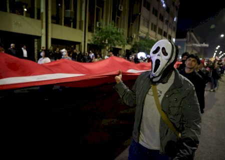 Um mês antes da final da Libertadores, Lima entra em estado de emergência