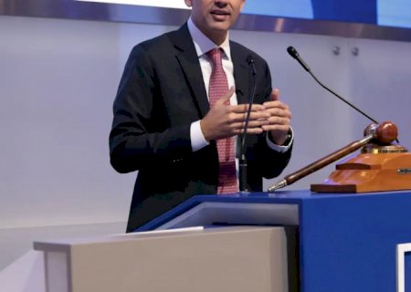 Porto de São Sebastião será leiloado até abril de 2026, diz ministro