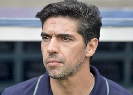 Abel Ferreira reclama de pênalti e origem de gol do Flamengo e elogia Palmeiras: "Orgulhoso"