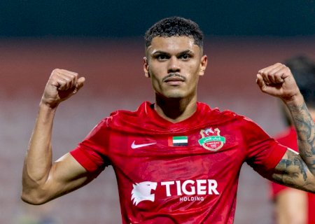 Ex-Flamengo supera lesão e atinge pico de 38 km/h para marcar; veja arrancada