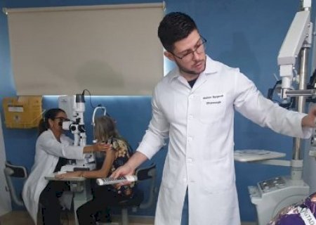 Bariátricas e cirurgias de catarata estão suspensas para balanço, diz secretário