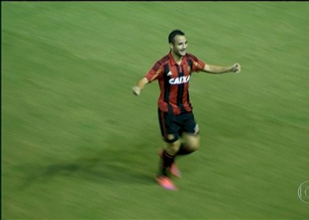 Ex-Santos e Palmeiras, Maikon Leite anuncia aposentadoria do futebol aos 37 anos