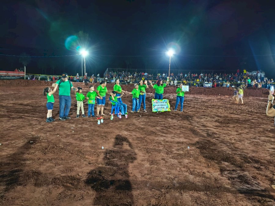 APAE de Coronel Sapucaia participa do Destruccion Car 2025 e arrecada recursos para melhorias na instituição
