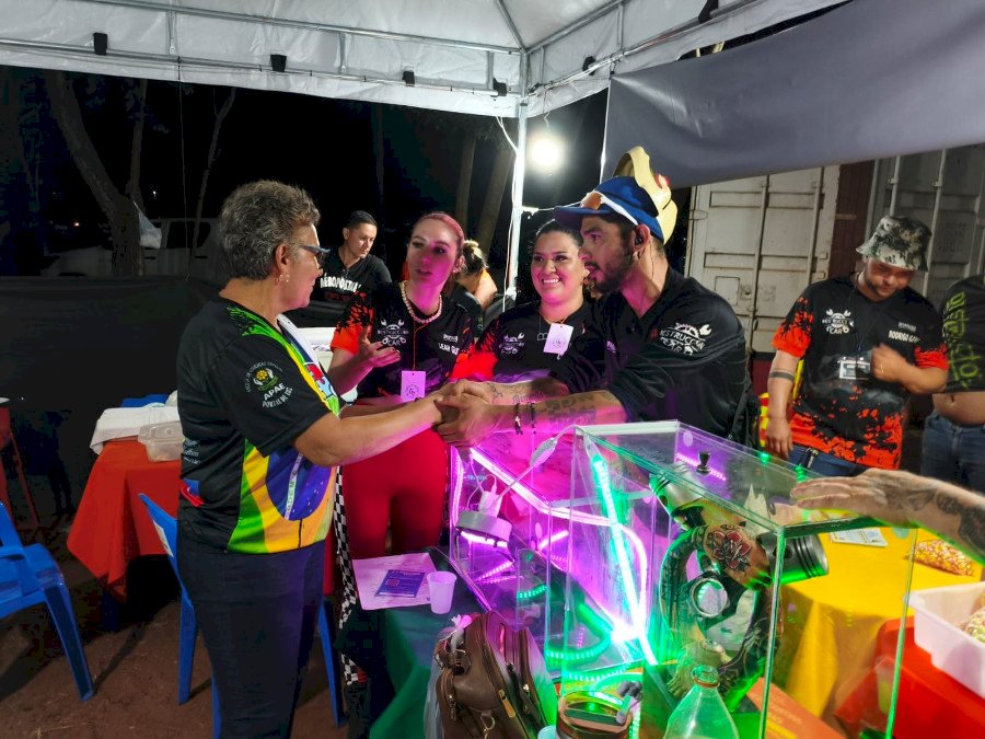 APAE de Coronel Sapucaia participa do Destruccion Car 2025 e arrecada recursos para melhorias na instituição
