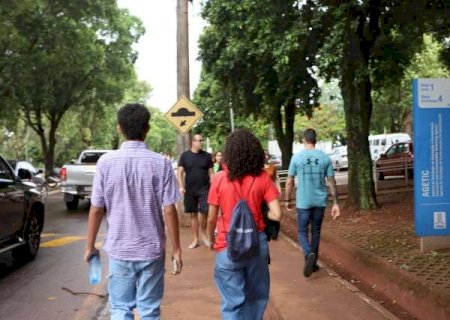 Tema da reda&ccedil;&atilde;o do Passe UFMS questiona como ampliar a leitura entre brasileiros