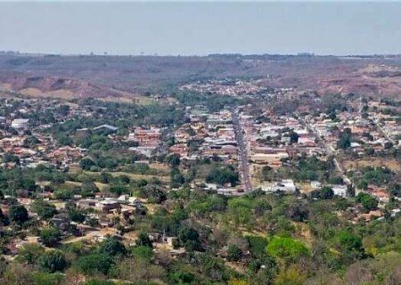 Contrato de 6 milh&otilde;es em assessoria pode ser suspenso por irregularidades