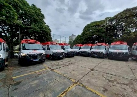 Ap&oacute;s meses ociosos, ambul&acirc;ncias come&ccedil;am a substituir viaturas antigas