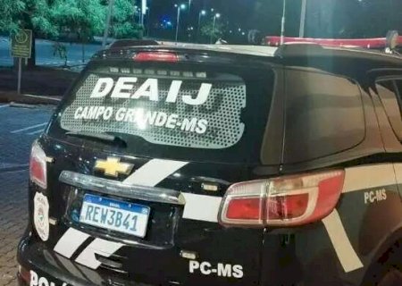 Nudes falsos criados por IA s&atilde;o vendidos dentro de escola a R$ 50