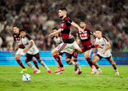 Lan&uacute;s vence Flamengo na prorroga&ccedil;&atilde;o e leva Recopa no Rio