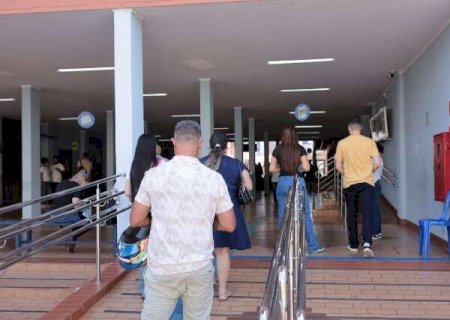 Entre ansiedade e renda extra, candidatos encaram prova do IBGE