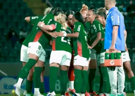 Palmeiras vira sobre o Corinthians e mant&eacute;m lideran&ccedil;a do Brasileir&atilde;o Feminino