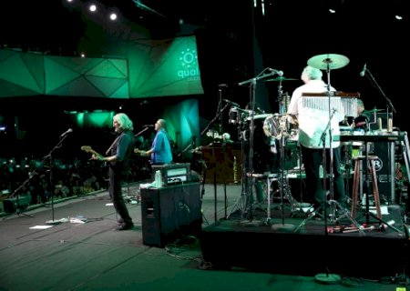 Venda de ingressos para show do Dire Straits Legacy &eacute; liberada