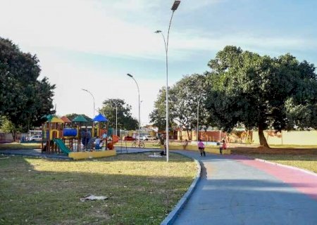 Prefeitura firma contrato de R$ 1,13 milh&atilde;o para constru&ccedil;&atilde;o de novas pra&ccedil;as