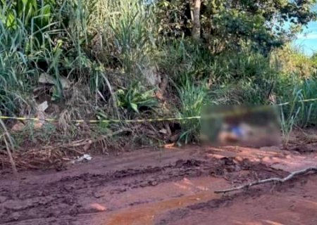 24h ap&oacute;s crime, ningu&eacute;m apareceu para reconhecer mulher morta com tiro na testa