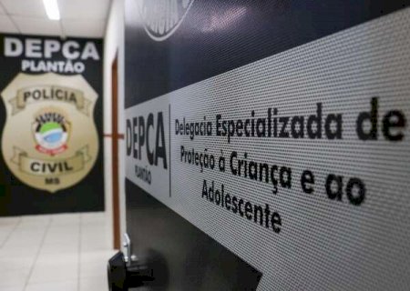 Meninas faltam &agrave; escola e s&atilde;o abusadas por rapaz que conheceram no Instagram