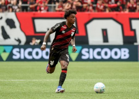 Athletico encaminha venda do atacante Bruninho ao Shakhtar Donetsk; veja valor