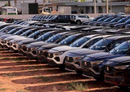 Venda de ve&iacute;culos cresce em mar&ccedil;o, mas MS reduz ritmo no trimestre