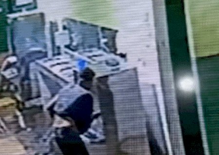 Foragido &eacute; preso ap&oacute;s furtar torneiras de tr&ecirc;s escolas em dois dias