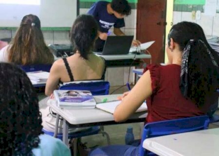 UEMS recebe at&eacute; dia 21 inscri&ccedil;&otilde;es para cursinho com direito a bolsa