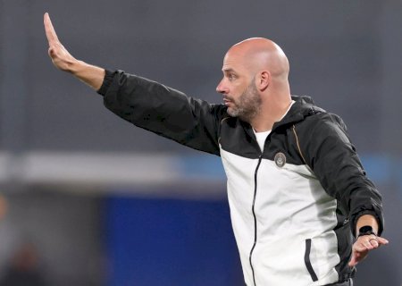 Franclim explica comemoração em gol da vitória do Botafogo sobre o Racing: "Futebol é emoção"