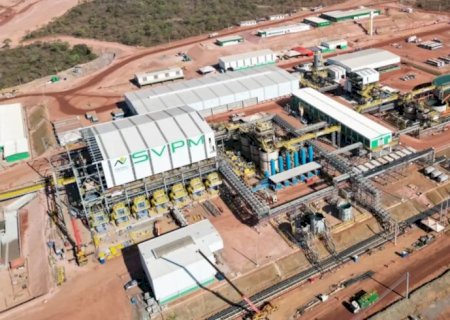 Deputados do PSOL pedem à PGR anulação de venda de terras raras em GO