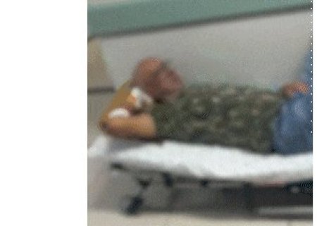 Pai denuncia vai-e-vem atr&aacute;s de exame e descaso com m&atilde;e e beb&ecirc; em corredor