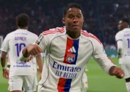 Hakimi critica Endrick por comemorar gol com dança: "Deveria se concentrar no futebol"