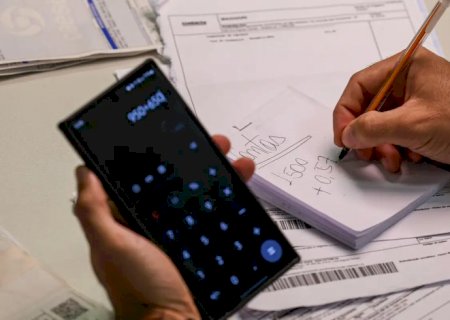 Com precatórios, governo tem maior déficit para meses de março