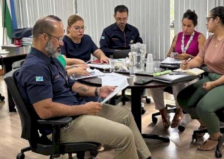 Profissionais de sa&uacute;de de 4 munic&iacute;pios receber&atilde;o capacita&ccedil;&atilde;o contra chikungunya
