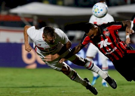Vit&oacute;ria vence S&atilde;o Paulo e Remo empata com Vasco no Brasileir&atilde;o