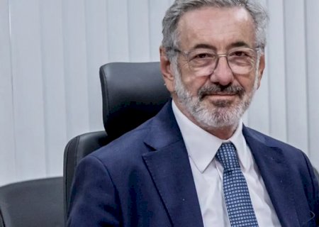 Novo ministro do Desenvolvimento apoia jornada de 40 horas