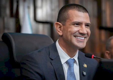 Douglas Ruas é eleito presidente da Assembleia Legislativa do Rio