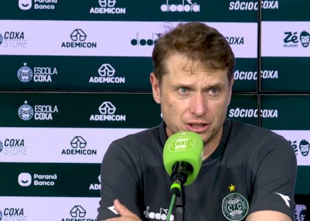 Seabra aponta erros do Coritiba e admite frustração com empate do Inter no fim: "Muito dolorido"